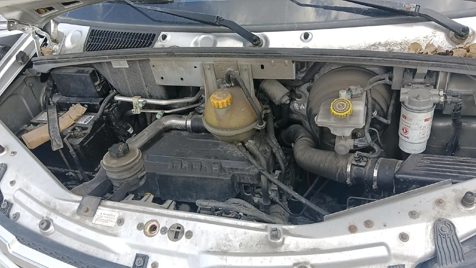 2023 MAXUS XinTu V80 2.0T 139HP L4 6MT,autocango,china used car exporter,china ev exporter,chinese used car exporter,chinese used ev exporter