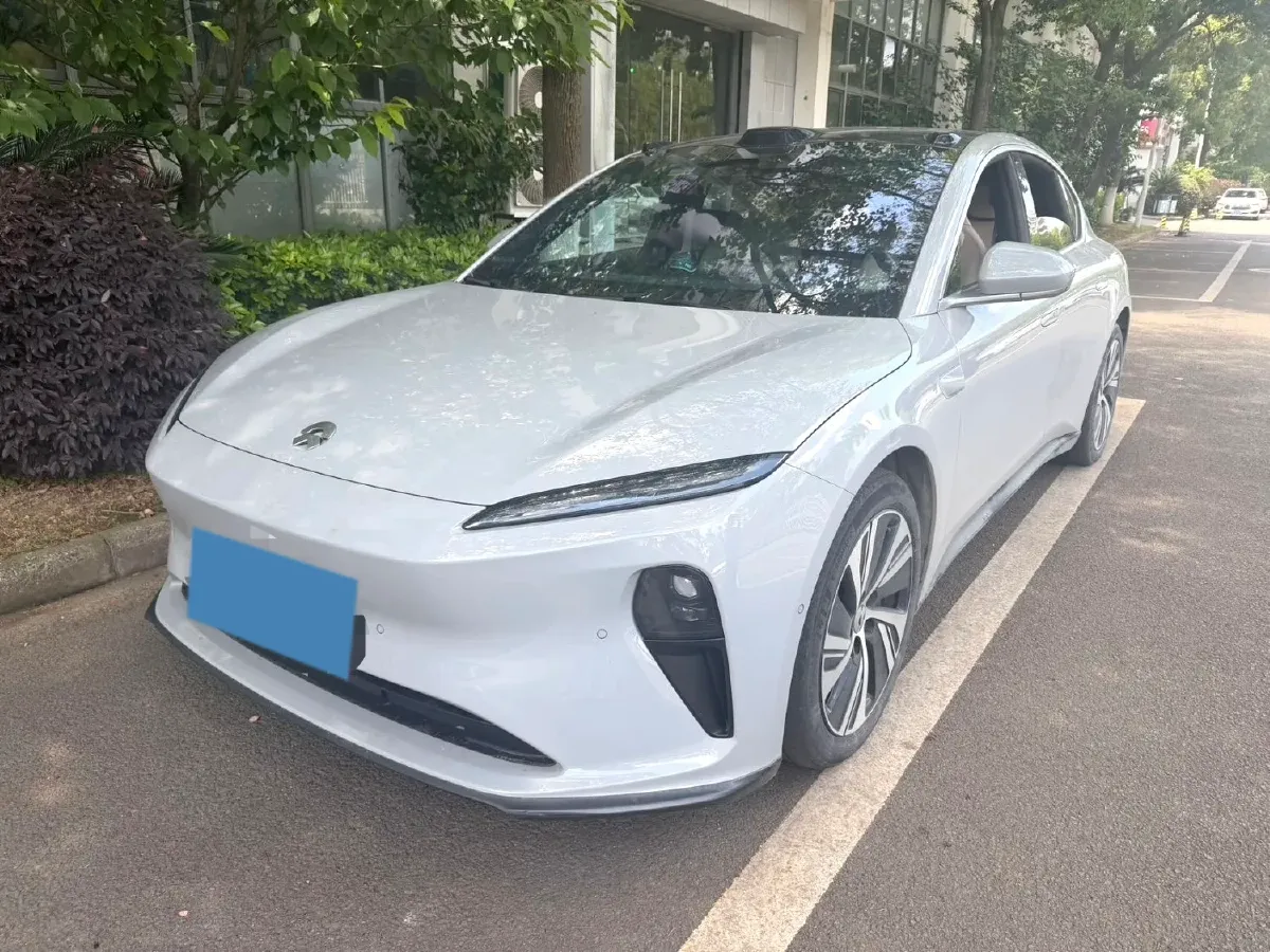 2024 NIO ET5 BEV 75KWH,autocango,china used car exporter,china ev exporter,chinese used car exporter,chinese used ev exporter