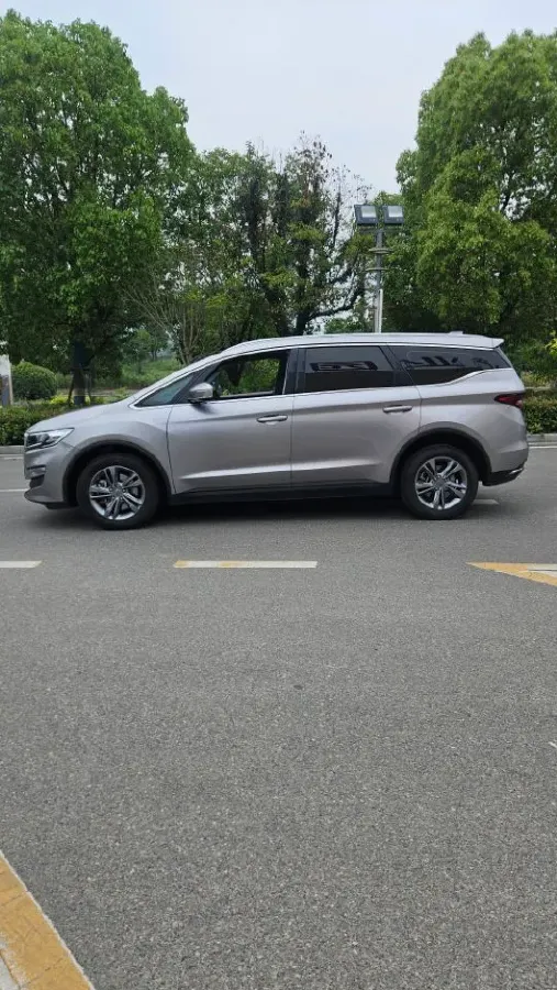 2022 Geely JiaJi 1.8T 184HP L4 7DCT,autocango,china used car exporter,china ev exporter,chinese used car exporter,chinese used ev exporter