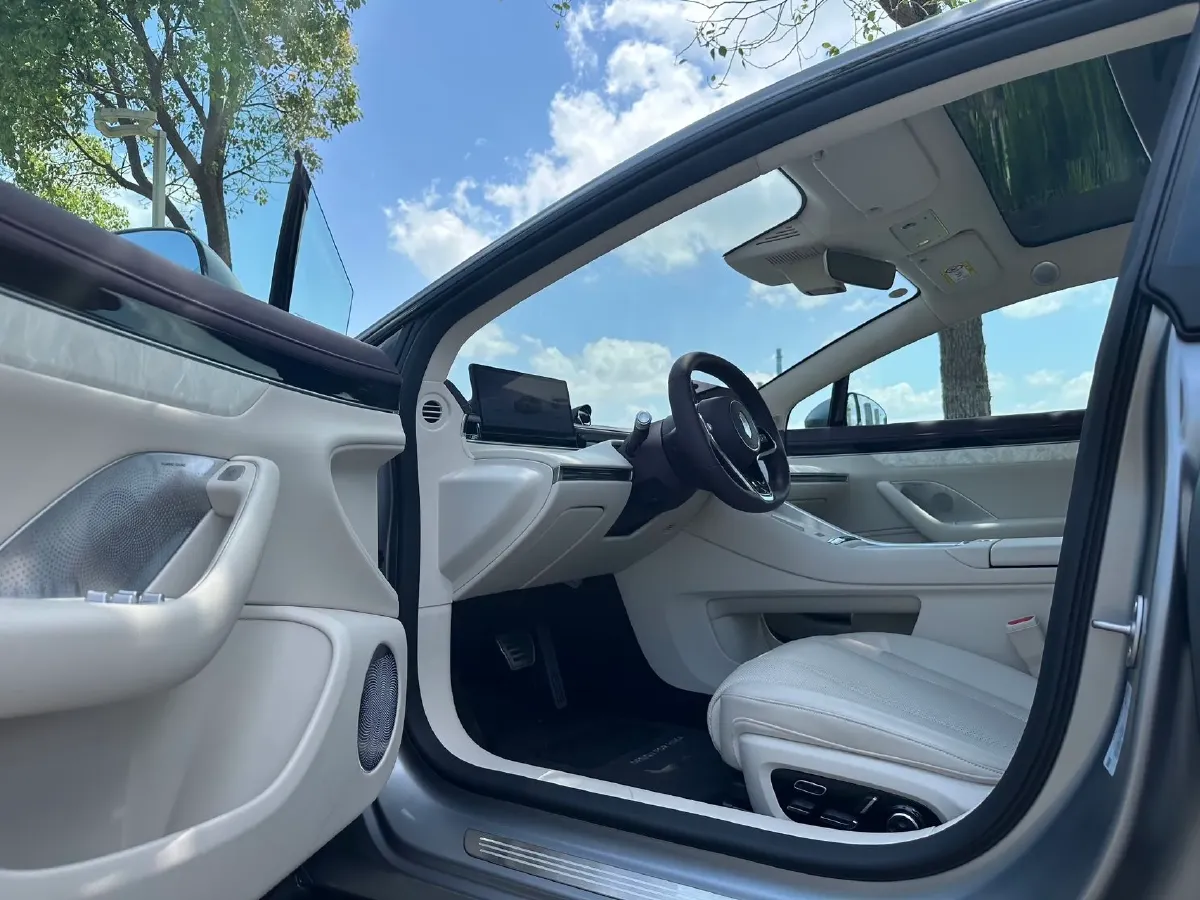 2026 Luxeed S7 BEV,autocango,china used car exporter,china ev exporter,chinese used car exporter,chinese used ev exporter