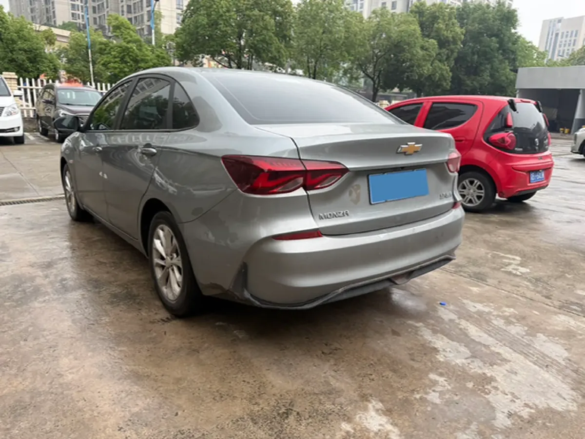 2024 Chevrolet Monza 1.5L 113HP L4 6DCT,autocango,china used car exporter,china ev exporter,chinese used car exporter,chinese used ev exporter