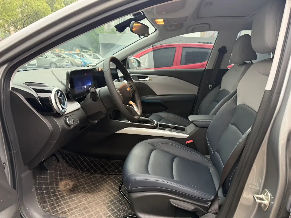 2024 Chevrolet Monza 1.5L 113HP L4 6DCT,autocango,china used car exporter,china ev exporter,chinese used car exporter,chinese used ev exporter