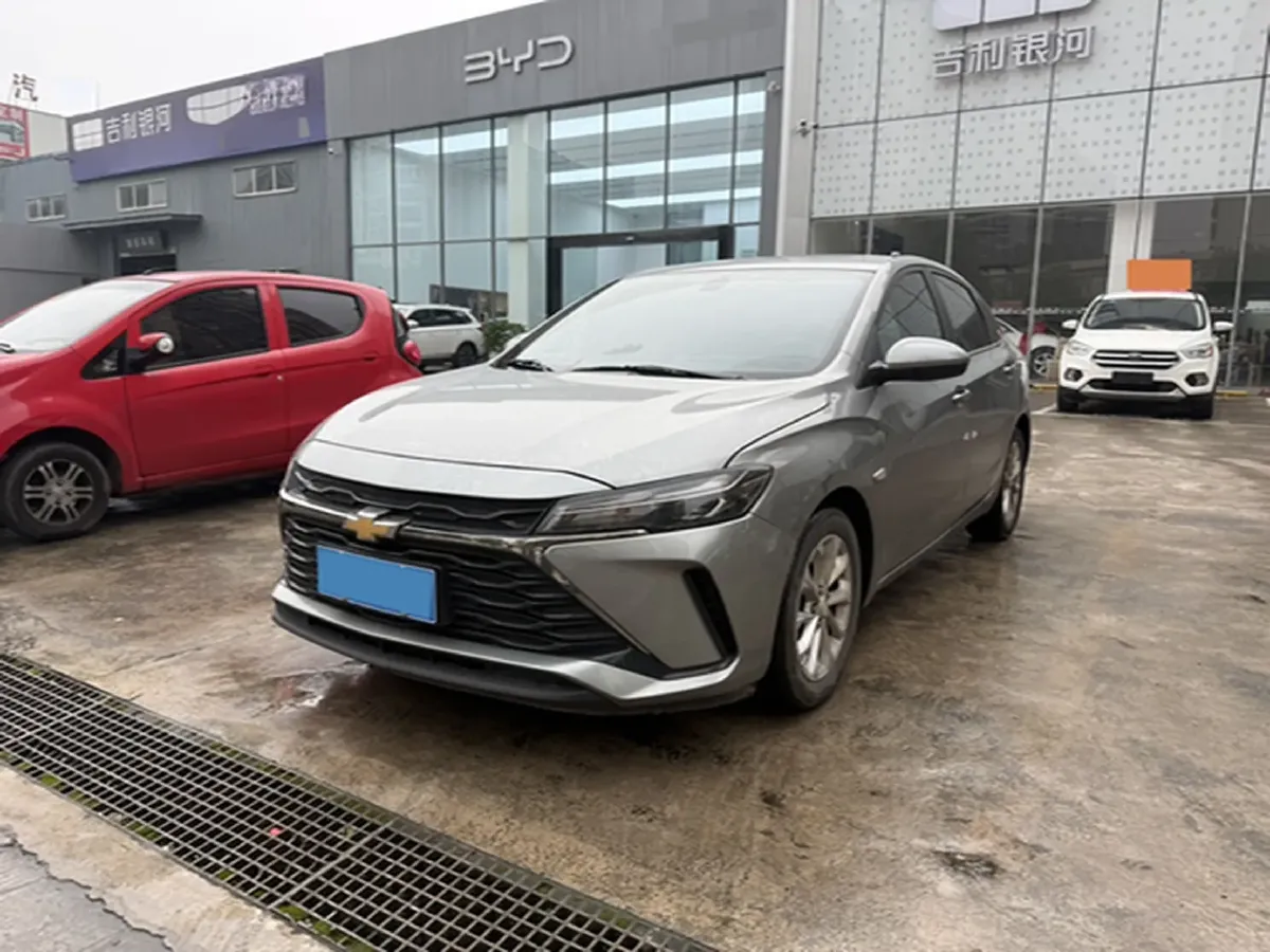 2024 Chevrolet Monza 1.5L 113HP L4 6DCT,autocango,china used car exporter,china ev exporter,chinese used car exporter,chinese used ev exporter