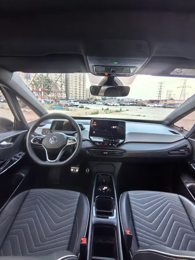 2024 Volkswagen ID.3 BEV 52.8KWH,autocango,china used car exporter,china ev exporter,chinese used car exporter,chinese used ev exporter
