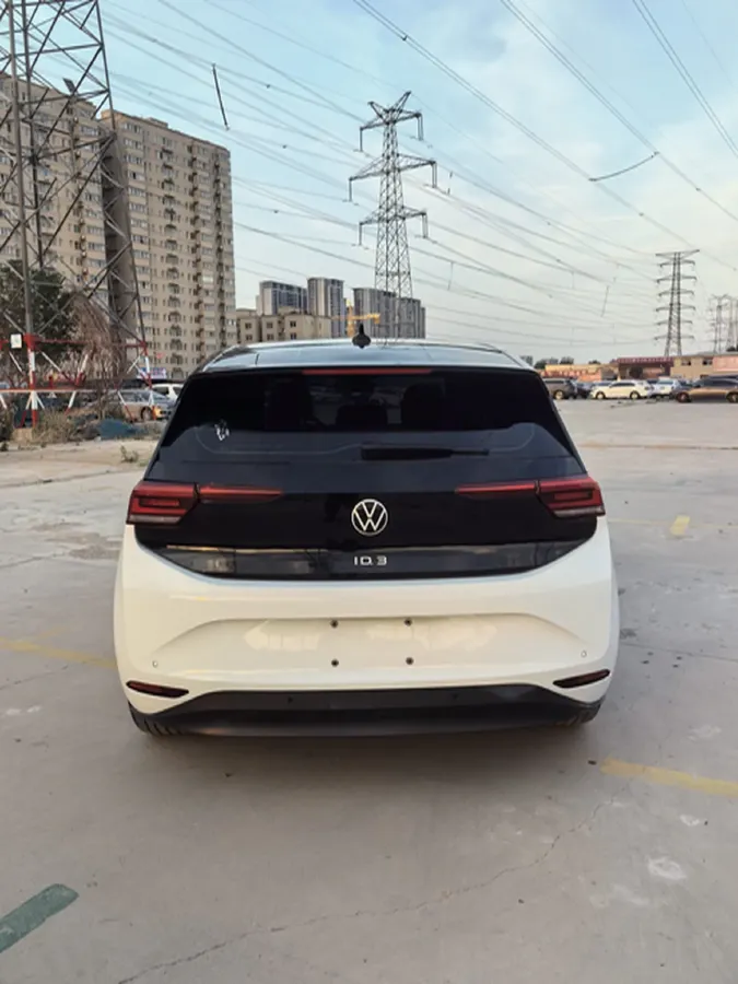 2024 Volkswagen ID.3 BEV 52.8KWH,autocango,china used car exporter,china ev exporter,chinese used car exporter,chinese used ev exporter