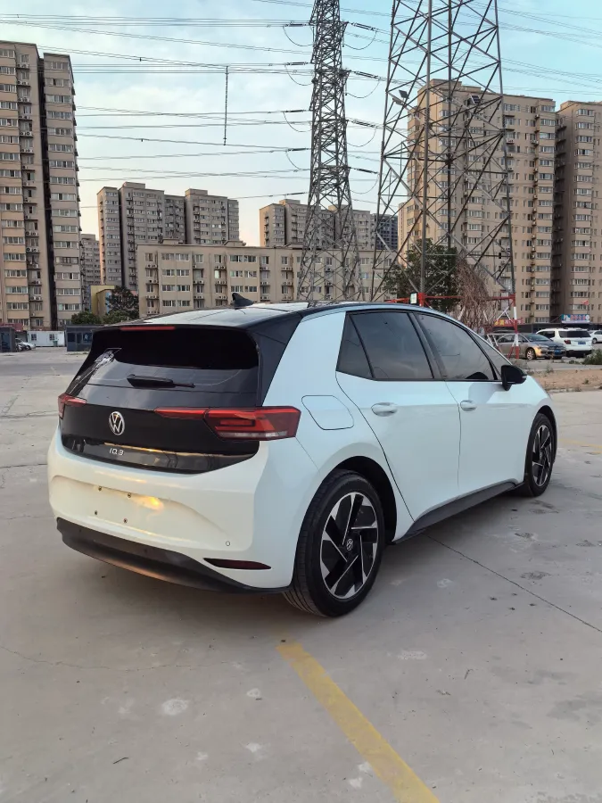 2024 Volkswagen ID.3 BEV 52.8KWH,autocango,china used car exporter,china ev exporter,chinese used car exporter,chinese used ev exporter