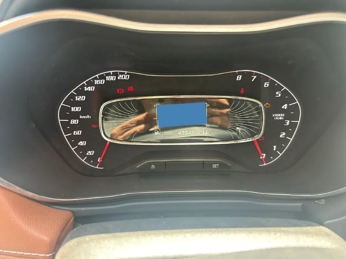 2017 HaiMa S5 Young Edition 1.6L 122HP L4 5MT,autocango,china used car exporter,china ev exporter,chinese used car exporter,chinese used ev exporter