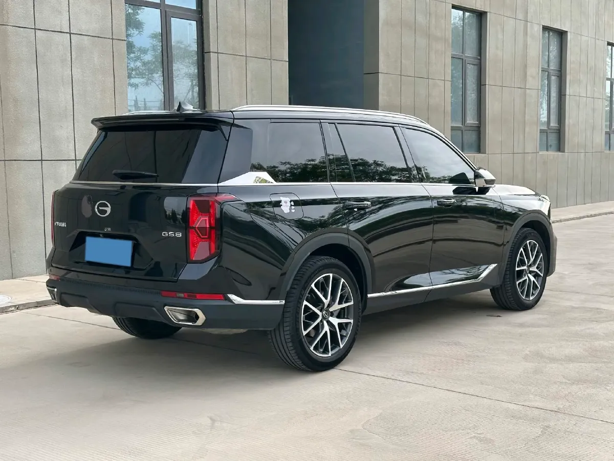 2024 GAC Trumpchi GS8 2.0T 252HP L4 8AT,autocango,china used car exporter,china ev exporter,chinese used car exporter,chinese used ev exporter