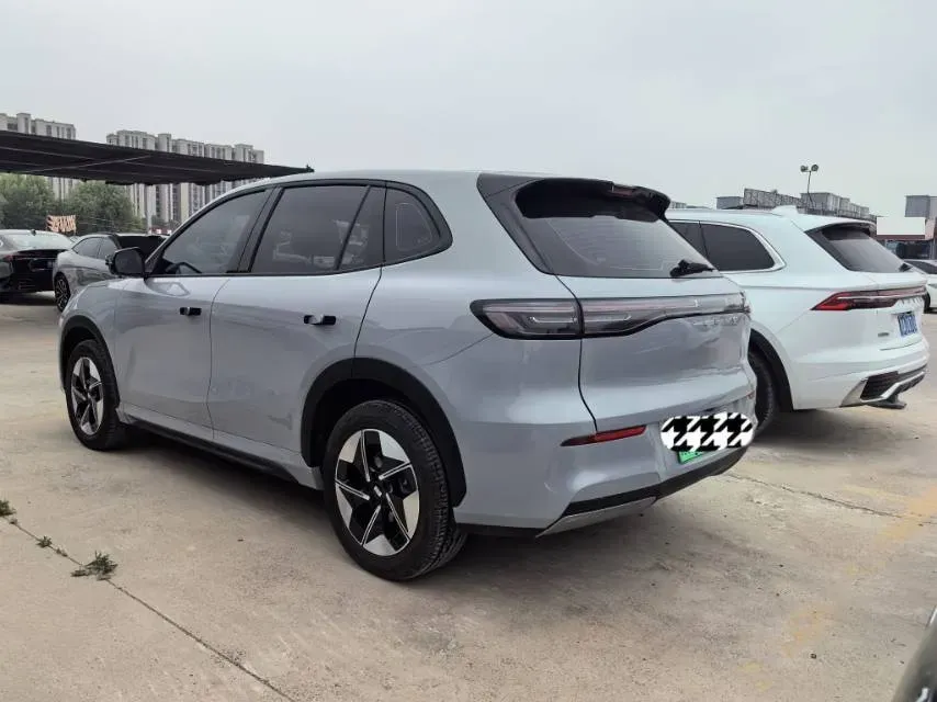 2024 Geely Emgrand L HiP 1.5T 181HP L4 3DHT PHEV 15.5KWH,autocango,china used car exporter,china ev exporter,chinese used car exporter,chinese used ev exporter