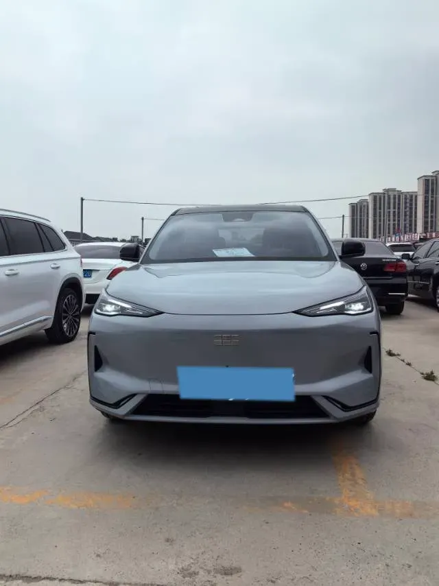 2024 Geely Emgrand L HiP 1.5T 181HP L4 3DHT PHEV 15.5KWH,autocango,china used car exporter,china ev exporter,chinese used car exporter,chinese used ev exporter