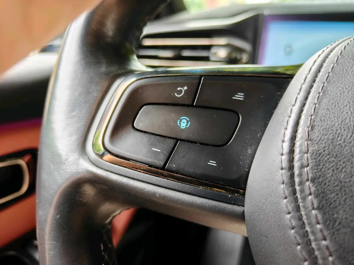 2020 NIO ES6 BEV 100KWH,autocango,china used car exporter,china ev exporter,chinese used car exporter,chinese used ev exporter