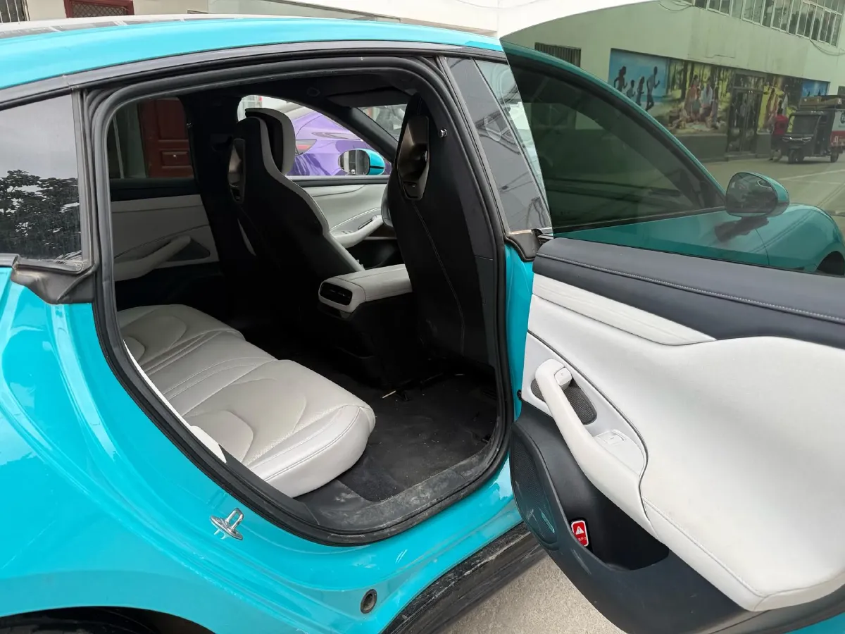 2024 MI SU7 BEV 101KWH,autocango,china used car exporter,china ev exporter,chinese used car exporter,chinese used ev exporter