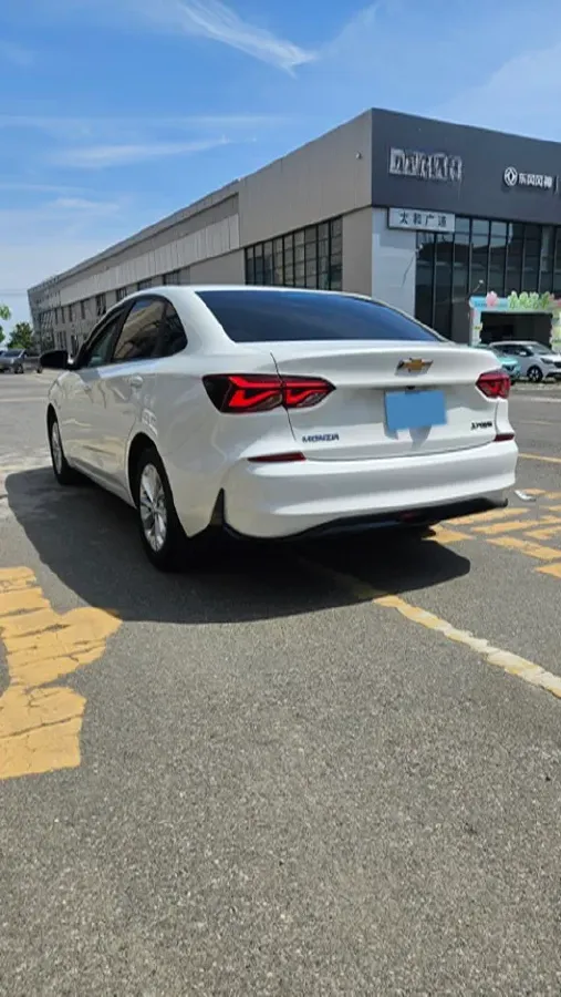 2023 Chevrolet Monza 1.5L 113HP L4 6DCT,autocango,china used car exporter,china ev exporter,chinese used car exporter,chinese used ev exporter