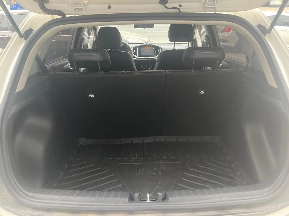 2021 Kia KX1 1.4L 100HP L4 6AT,autocango,china used car exporter,china ev exporter,chinese used car exporter,chinese used ev exporter