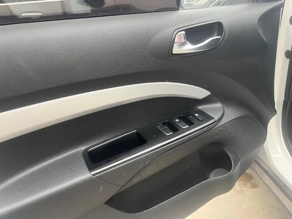 2021 Kia KX1 1.4L 100HP L4 6AT,autocango,china used car exporter,china ev exporter,chinese used car exporter,chinese used ev exporter