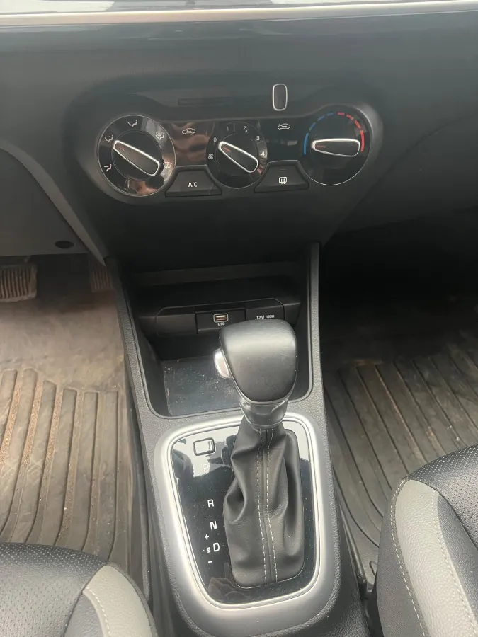 2021 Kia KX1 1.4L 100HP L4 6AT,autocango,china used car exporter,china ev exporter,chinese used car exporter,chinese used ev exporter