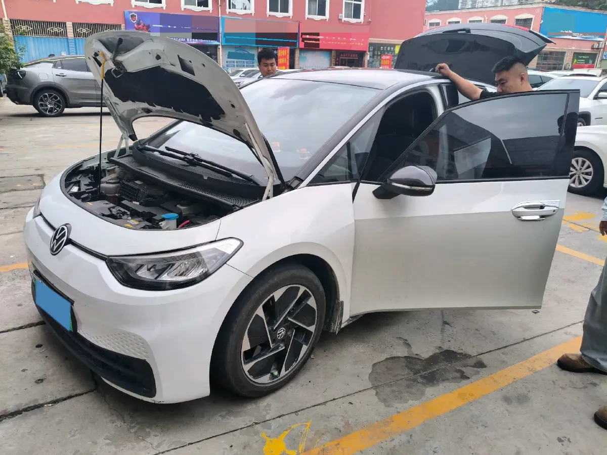 2024 Volkswagen ID.3 BEV 52.8KWH,autocango,china used car exporter,china ev exporter,chinese used car exporter,chinese used ev exporter
