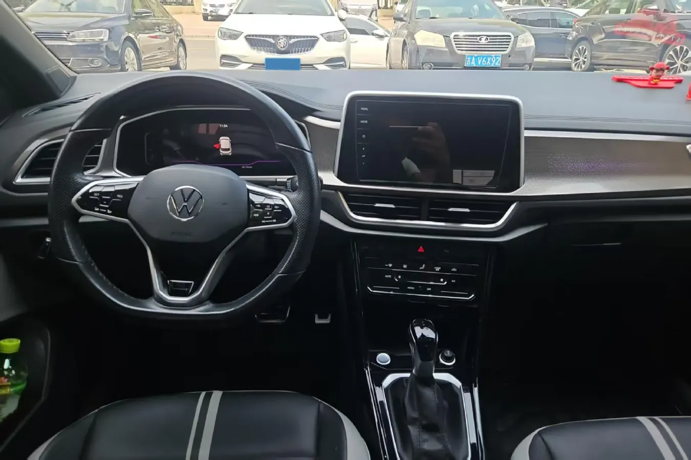 2023 Volkswagen T-Roc 1.5T 160HP L4 7DCT,autocango,china used car exporter,china ev exporter,chinese used car exporter,chinese used ev exporter