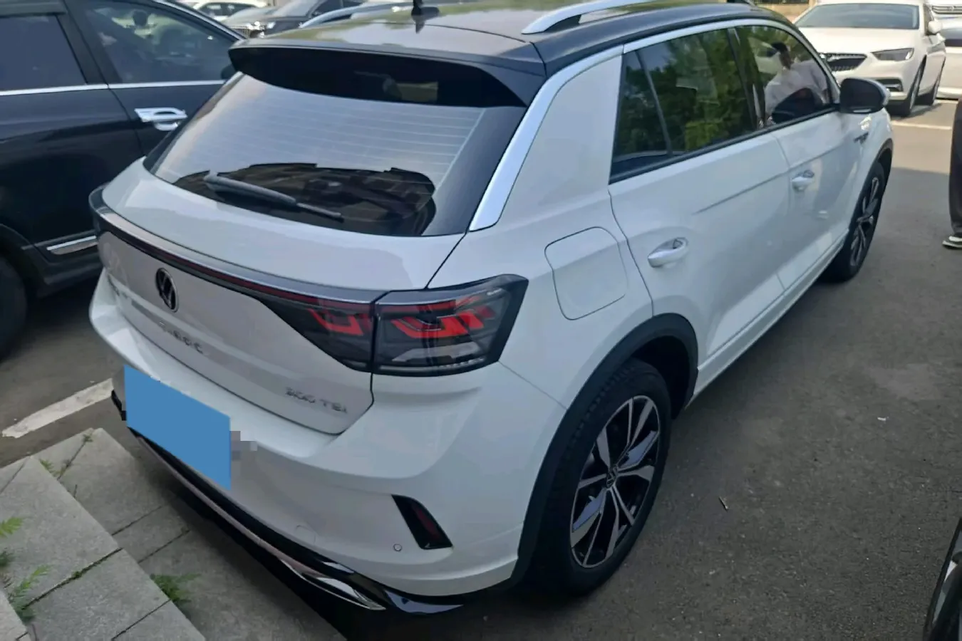 2023 Volkswagen T-Roc 1.5T 160HP L4 7DCT,autocango,china used car exporter,china ev exporter,chinese used car exporter,chinese used ev exporter