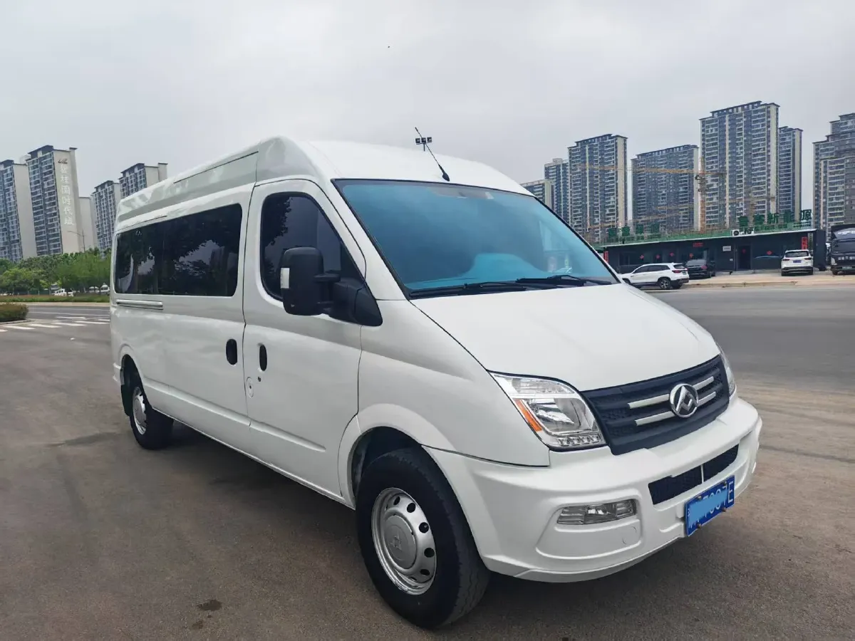 2019 MAXUS XinTu V80 2.0T 139HP L4 6MT,autocango,china used car exporter,china ev exporter,chinese used car exporter,chinese used ev exporter