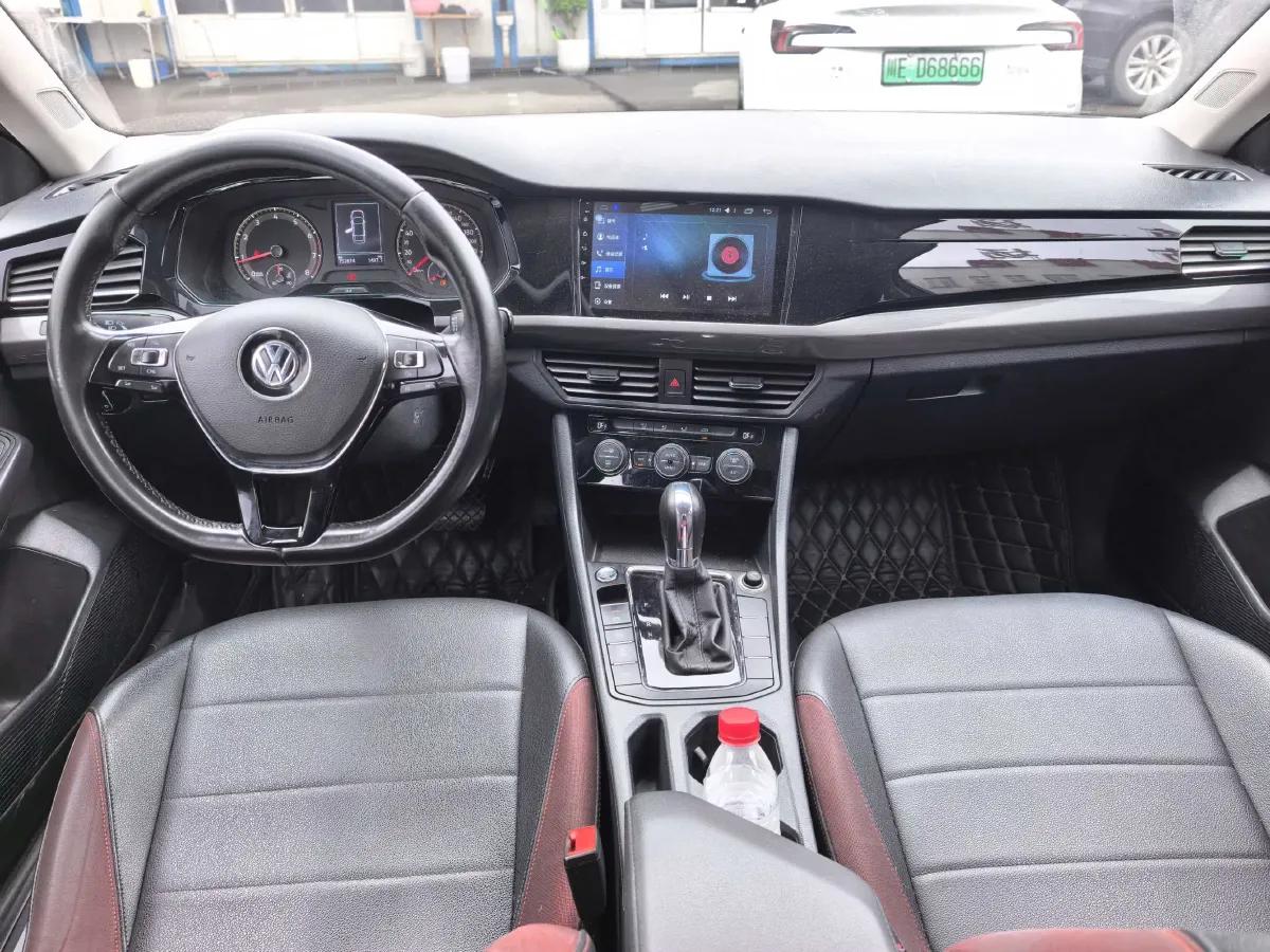 2019 Ford Focus 1.5T 184HP L3 8AT,autocango,china used car exporter,china ev exporter,chinese used car exporter,chinese used ev exporter