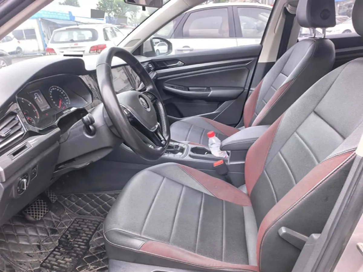2019 Ford Focus 1.5T 184HP L3 8AT,autocango,china used car exporter,china ev exporter,chinese used car exporter,chinese used ev exporter