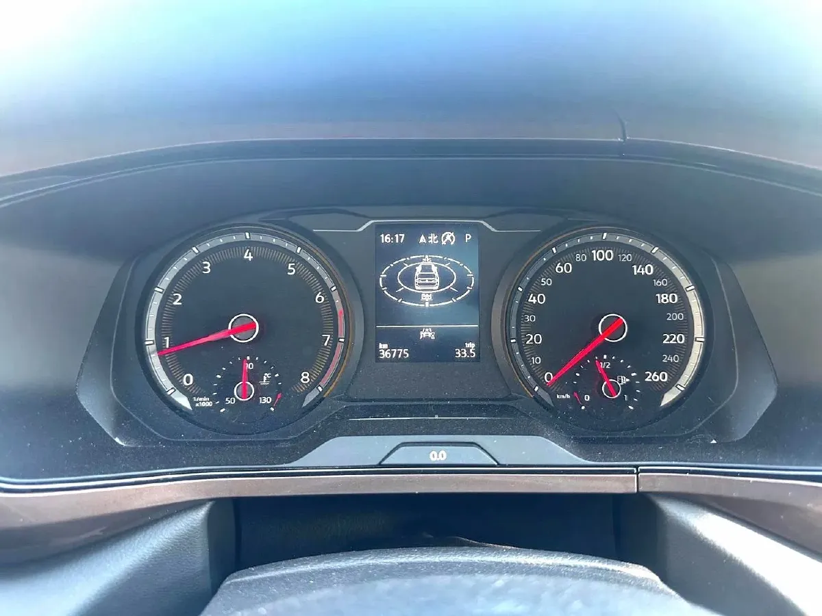 2021 Volkswagen Tharu 1.4T 150HP L4 7DCT,autocango,china used car exporter,china ev exporter,chinese used car exporter,chinese used ev exporter