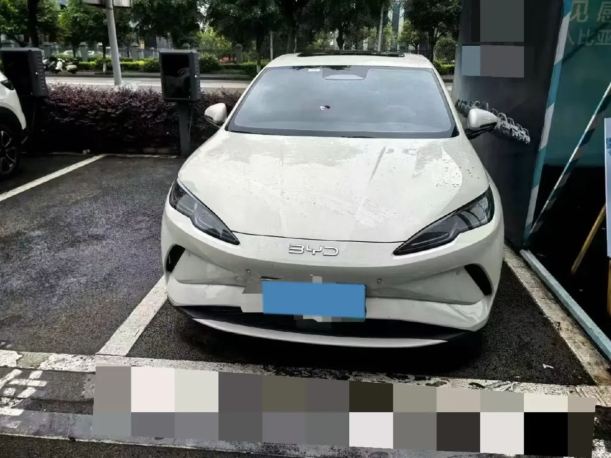 2025 BYD QinL BEV,autocango,china used car exporter,china ev exporter,chinese used car exporter,chinese used ev exporter