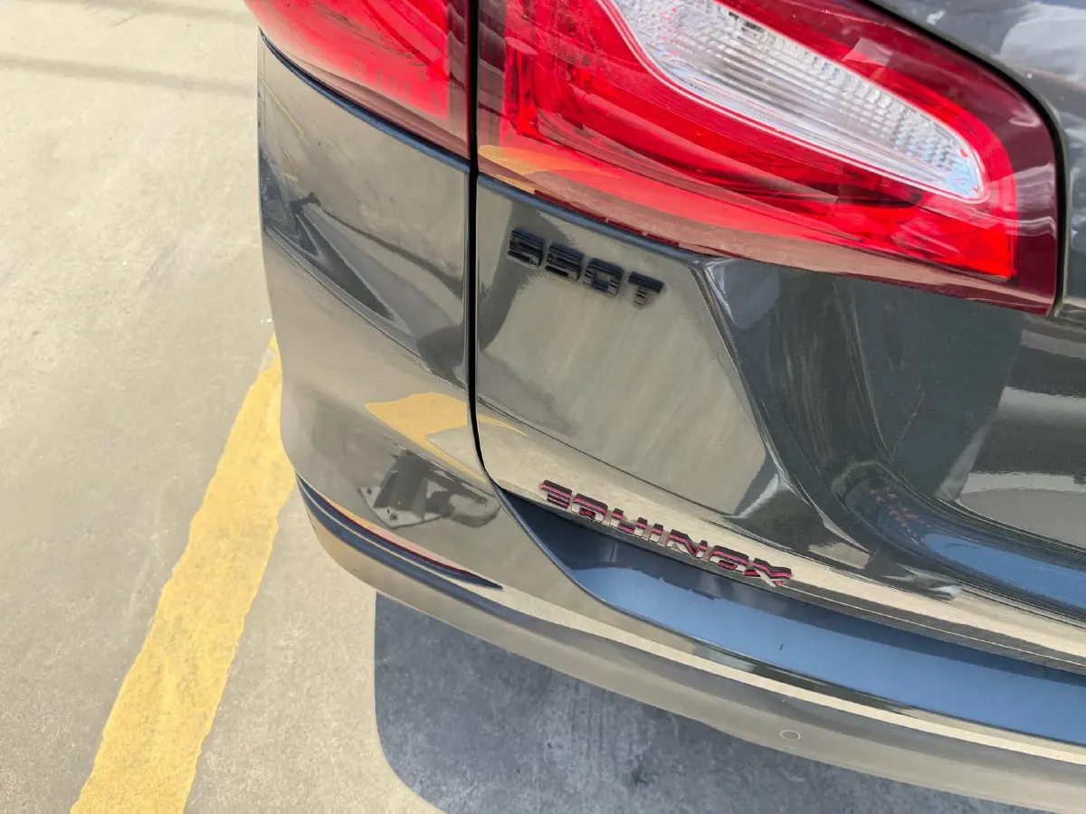 2019 Chevrolet Equinox 2.0T 260HP L4 9AT,autocango,china used car exporter,china ev exporter,chinese used car exporter,chinese used ev exporter