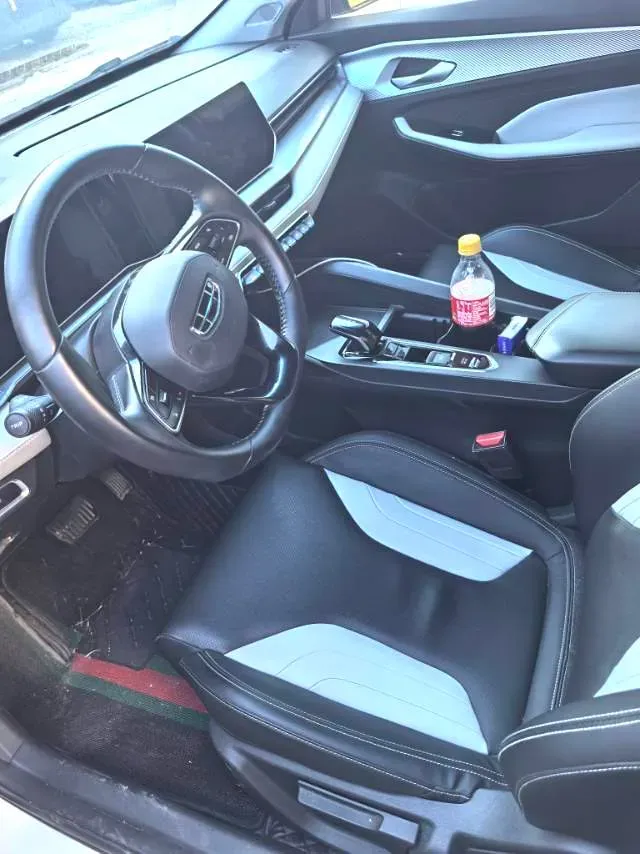 2022 Geely Binray 1.5T 181HP L4 7DCT,autocango,china used car exporter,china ev exporter,chinese used car exporter,chinese used ev exporter