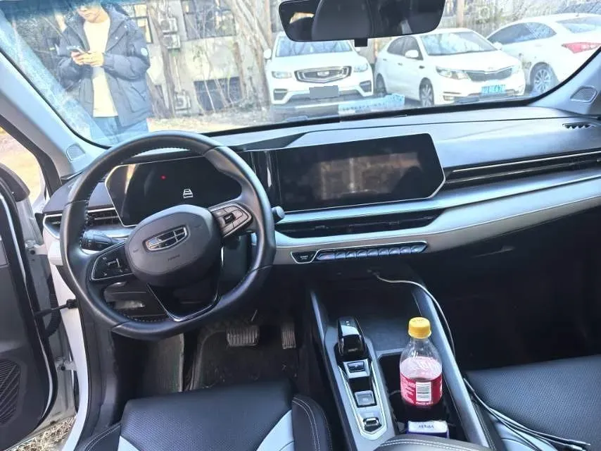 2022 Geely Binray 1.5T 181HP L4 7DCT,autocango,china used car exporter,china ev exporter,chinese used car exporter,chinese used ev exporter