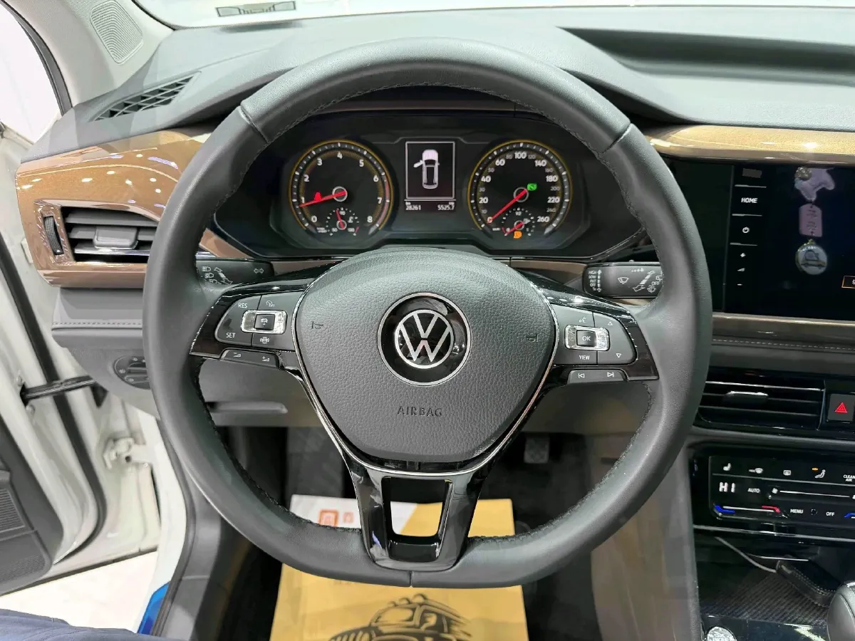 2021 Volkswagen Tharu 1.4T 150HP L4 7DCT,autocango,china used car exporter,china ev exporter,chinese used car exporter,chinese used ev exporter