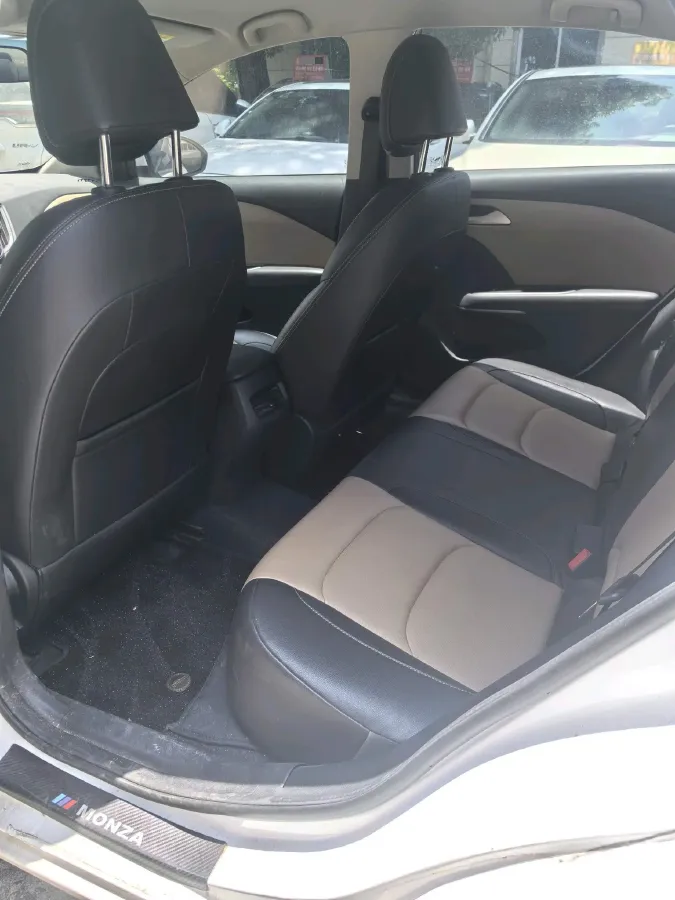 2020 Chevrolet Monza 1.5L 113HP L4 6AT,autocango,china used car exporter,china ev exporter,chinese used car exporter,chinese used ev exporter