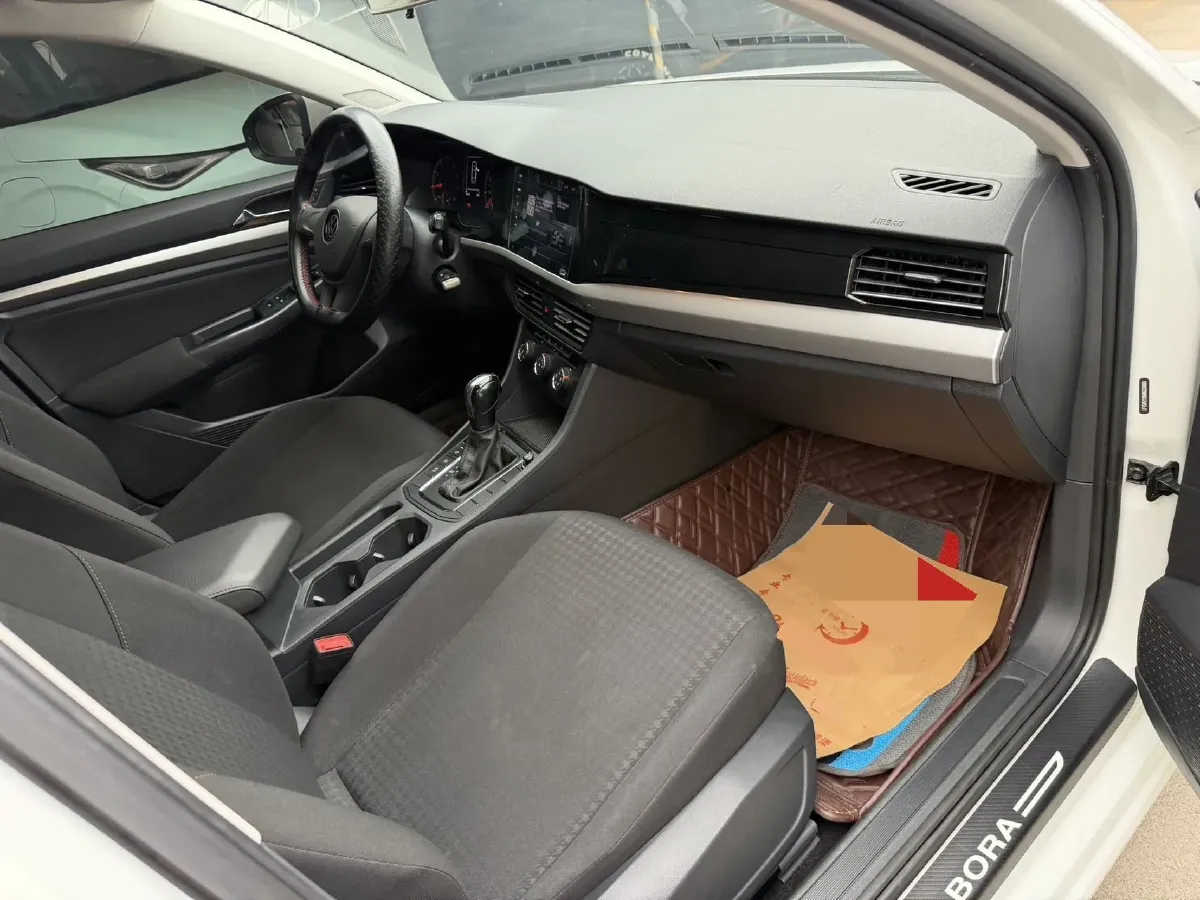 2021 Volkswagen Bora 1.5L 113HP L4 6AT,autocango,china used car exporter,china ev exporter,chinese used car exporter,chinese used ev exporter