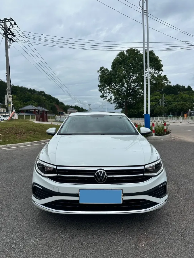 2024 Volkswagen Bora 1.2T 116HP L4 7DCT,autocango,china used car exporter,china ev exporter,chinese used car exporter,chinese used ev exporter