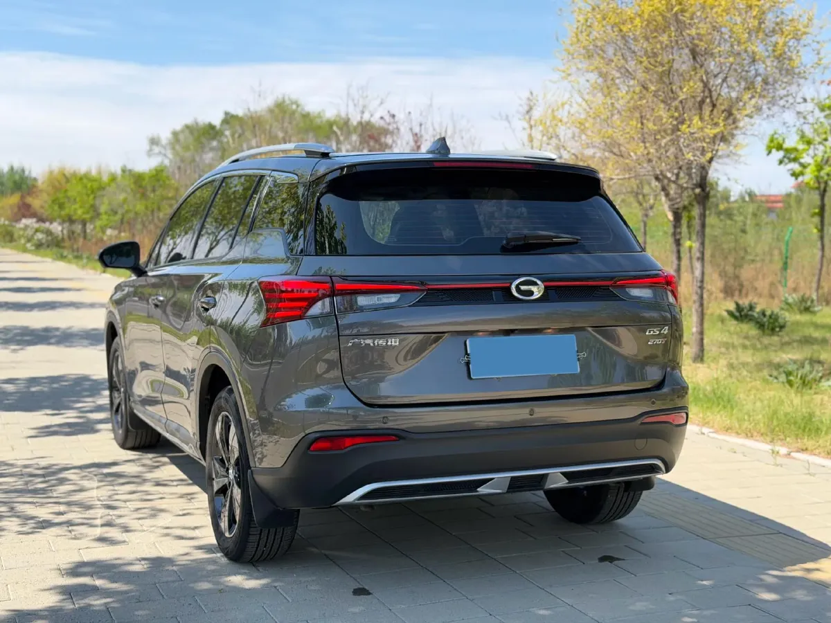 2022 GAC Trumpchi GS4 1.5T 169HP L4 6AT,autocango,china used car exporter,china ev exporter,chinese used car exporter,chinese used ev exporter