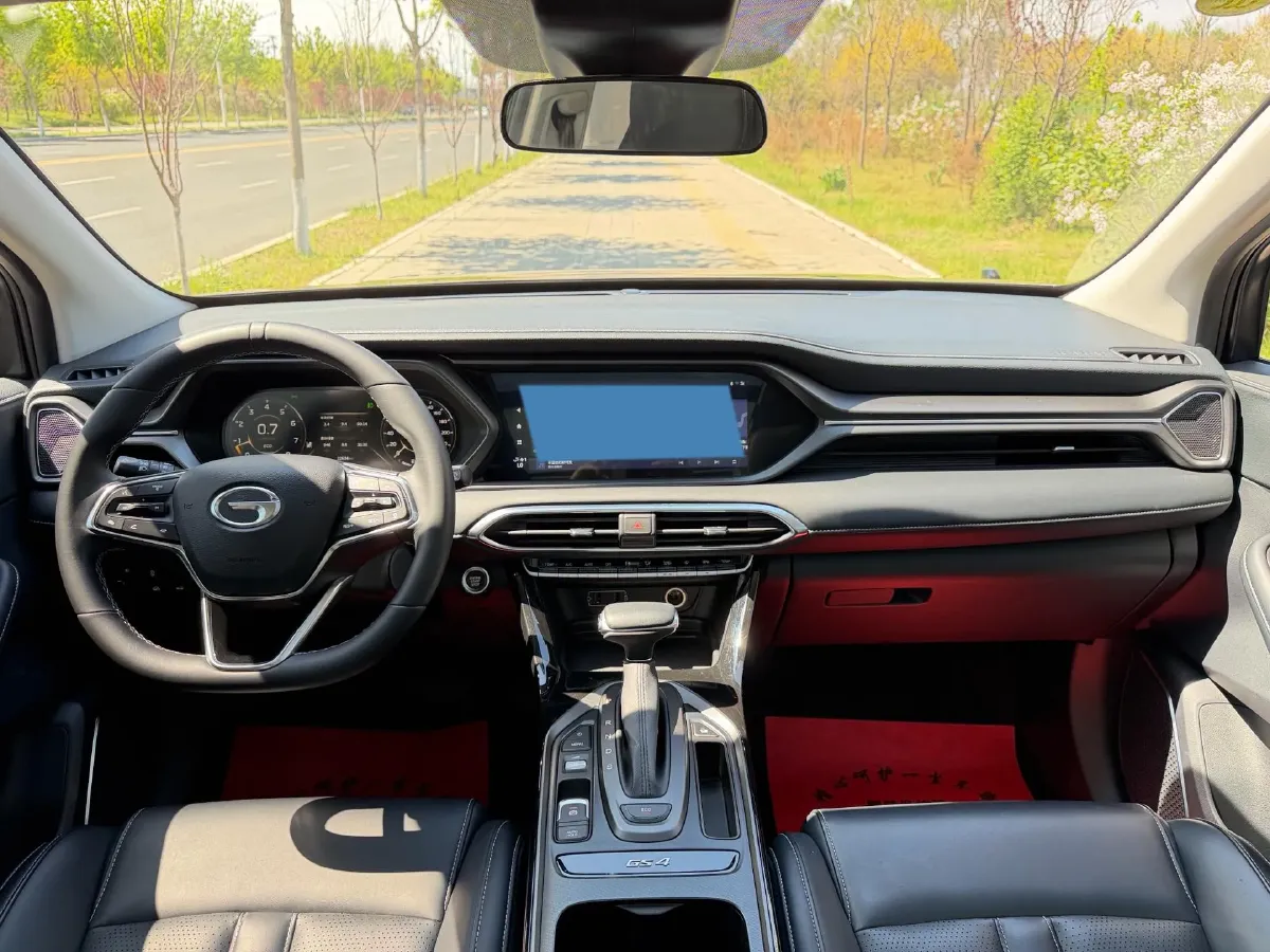 2022 GAC Trumpchi GS4 1.5T 169HP L4 6AT,autocango,china used car exporter,china ev exporter,chinese used car exporter,chinese used ev exporter