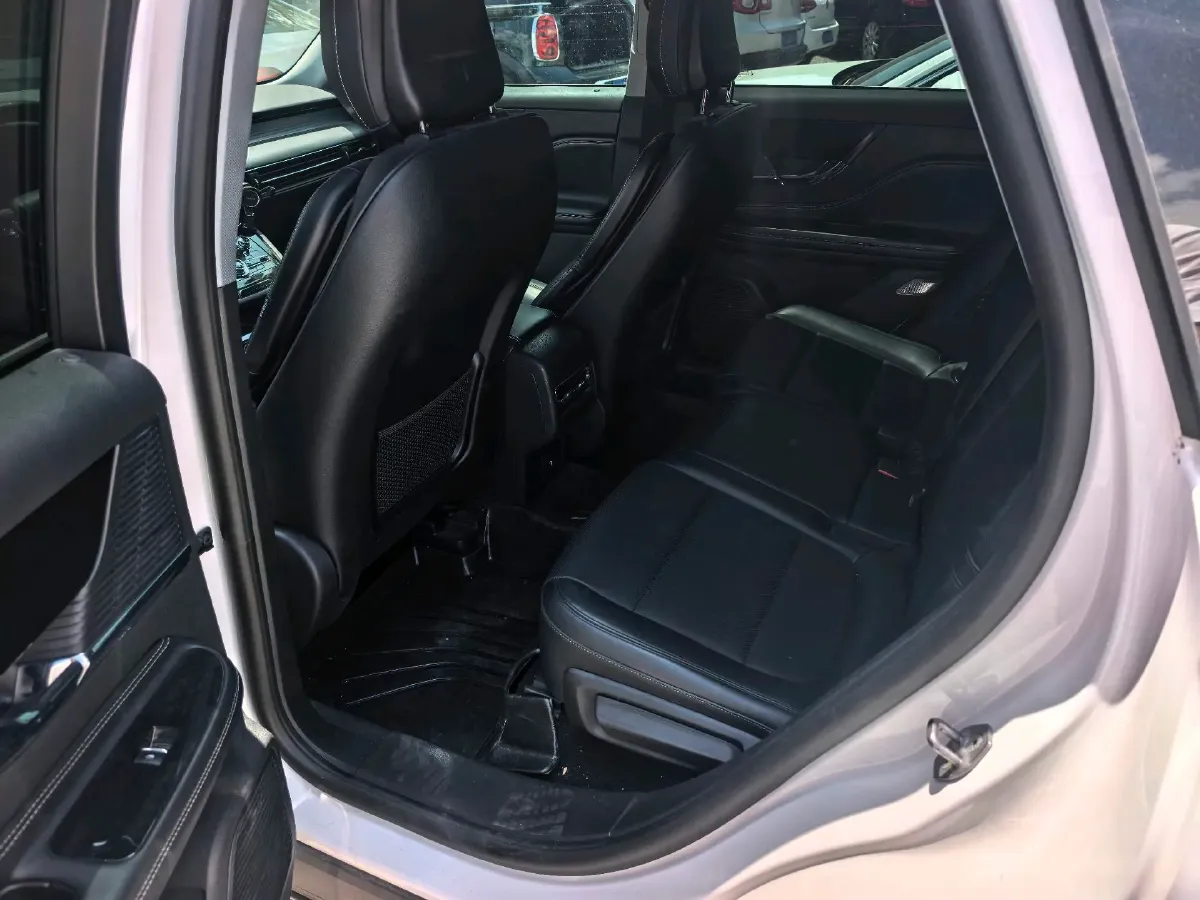 2020 Lincoln Corsair 2.0T 245HP L4 8AT,autocango,china used car exporter,china ev exporter,chinese used car exporter,chinese used ev exporter