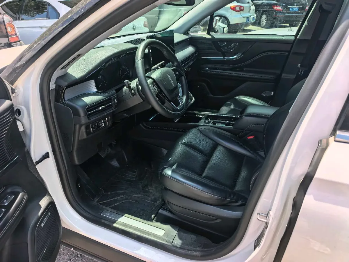 2020 Lincoln Corsair 2.0T 245HP L4 8AT,autocango,china used car exporter,china ev exporter,chinese used car exporter,chinese used ev exporter