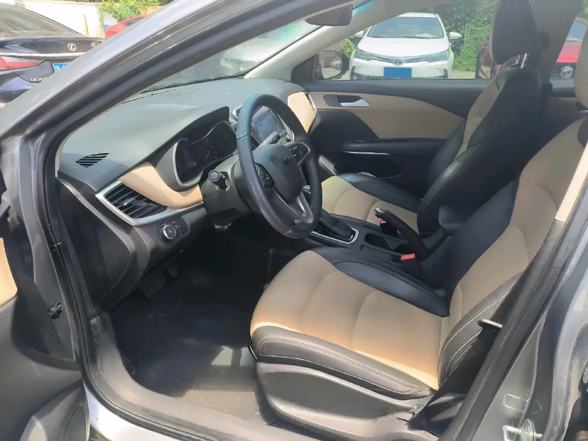 2020 Chevrolet Monza 1.5L 113HP L4 6AT,autocango,china used car exporter,china ev exporter,chinese used car exporter,chinese used ev exporter