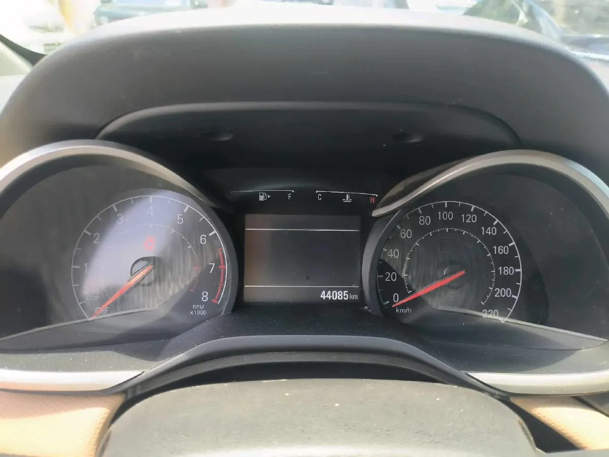 2020 Chevrolet Monza 1.5L 113HP L4 6AT,autocango,china used car exporter,china ev exporter,chinese used car exporter,chinese used ev exporter