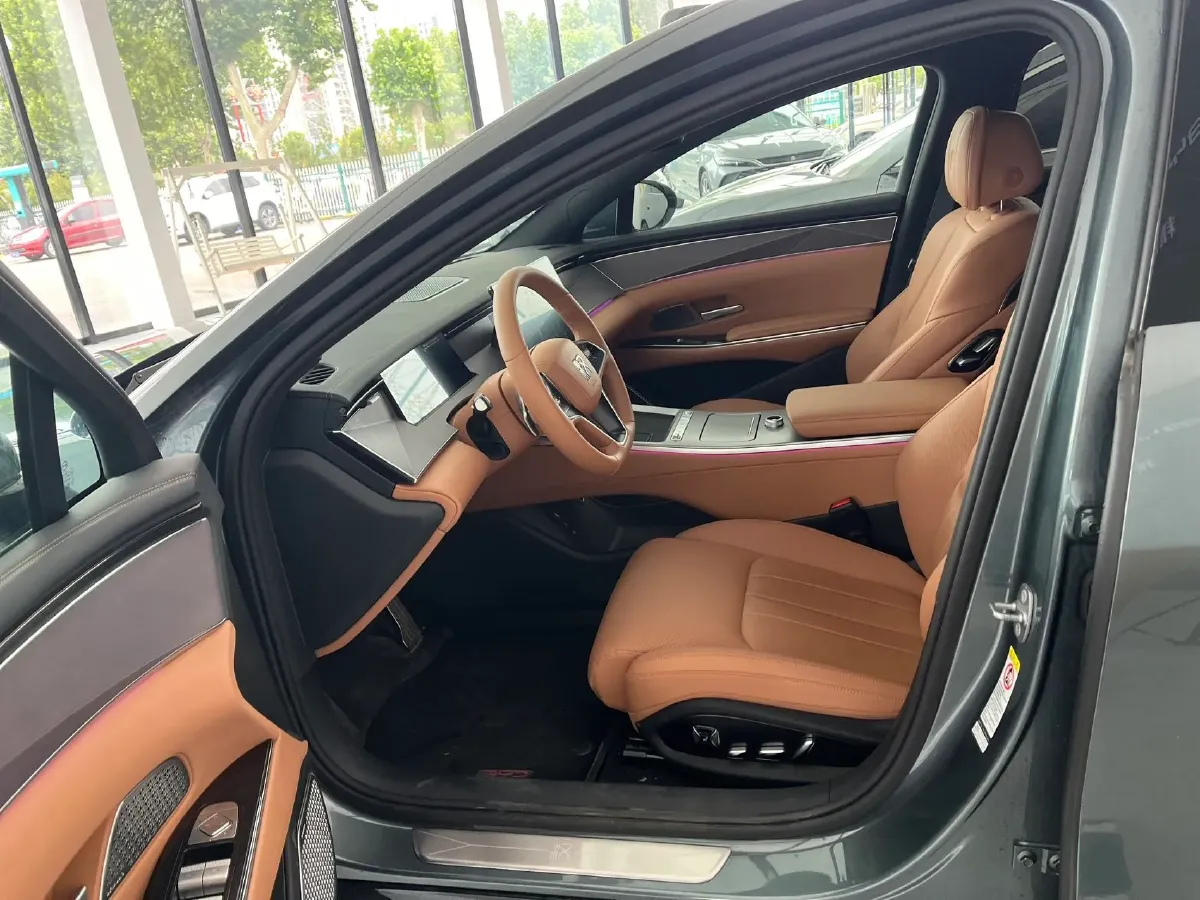 2025 BYD HanL 1.5T 156HP L4 E-CVT PHEV,autocango,china used car exporter,china ev exporter,chinese used car exporter,chinese used ev exporter