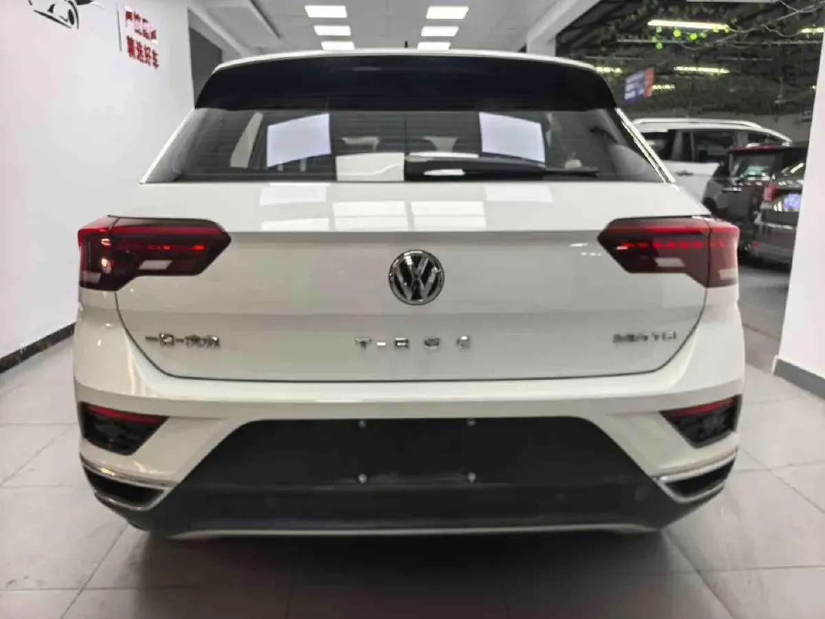 2021 Volkswagen T-Roc 1.4T 150HP L4 7DCT,autocango,china used car exporter,china ev exporter,chinese used car exporter,chinese used ev exporter