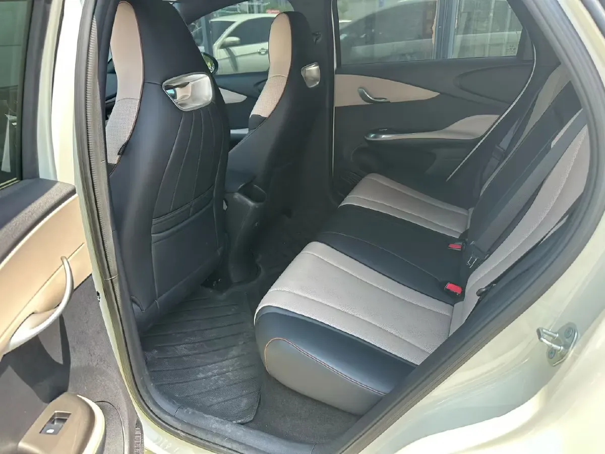 2025 BYD Dolphin BEV 44.928KWH,autocango,china used car exporter,china ev exporter,chinese used car exporter,chinese used ev exporter