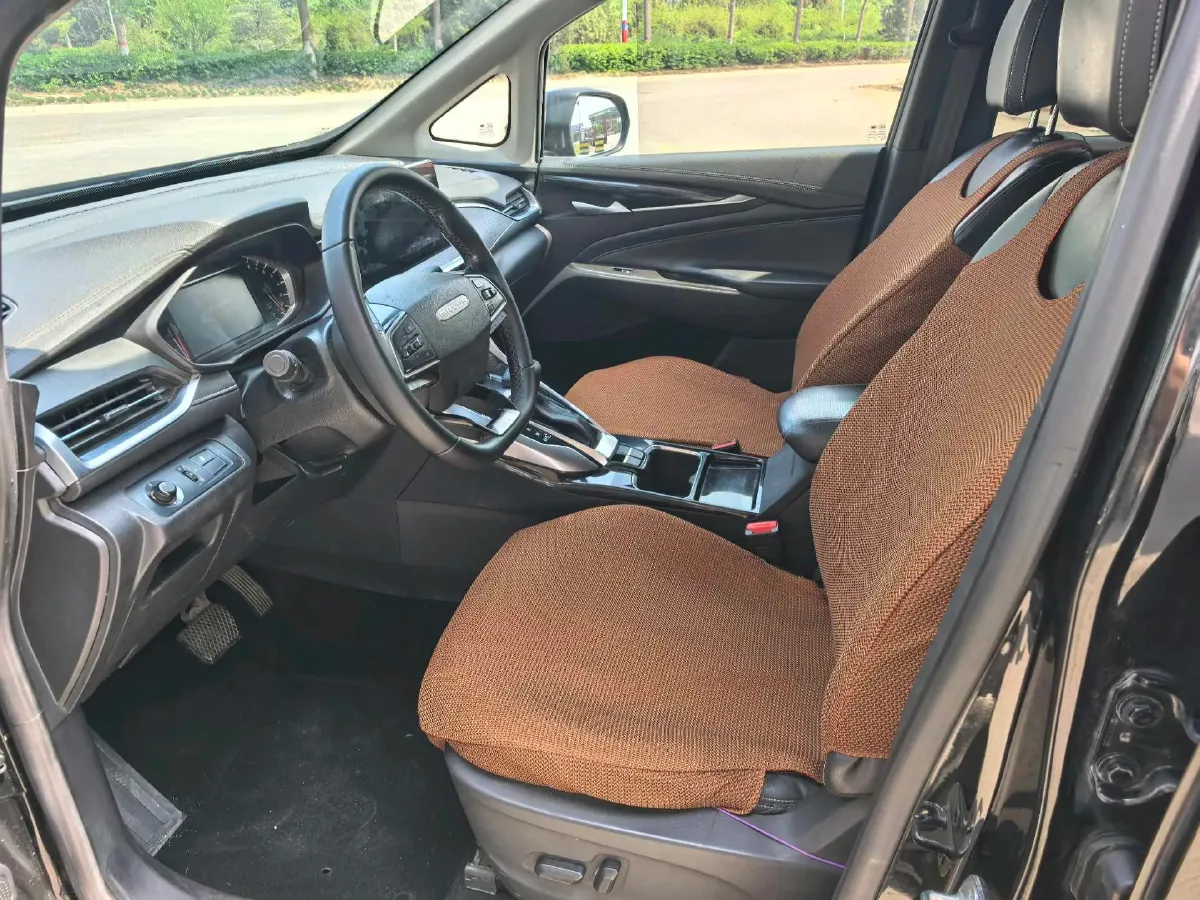 2019 MAXUS G50 1.5T 169HP L4 7DCT,autocango,china used car exporter,china ev exporter,chinese used car exporter,chinese used ev exporter