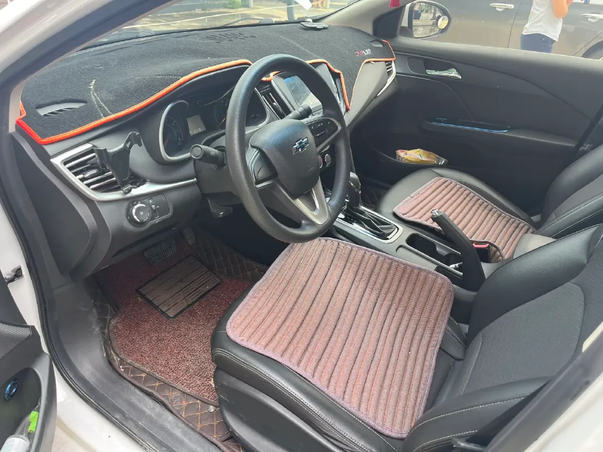 2019 Chevrolet Cavalier 1.5L 113HP L4 6AT,autocango,china used car exporter,china ev exporter,chinese used car exporter,chinese used ev exporter