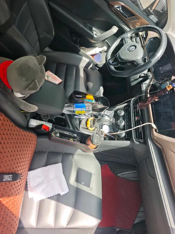2019 MINI MINI 1.5T 102HP L3 7DCT,autocango,china used car exporter,china ev exporter,chinese used car exporter,chinese used ev exporter