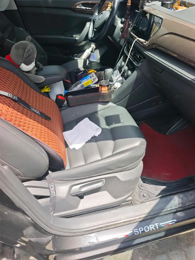 2019 MINI MINI 1.5T 102HP L3 7DCT,autocango,china used car exporter,china ev exporter,chinese used car exporter,chinese used ev exporter