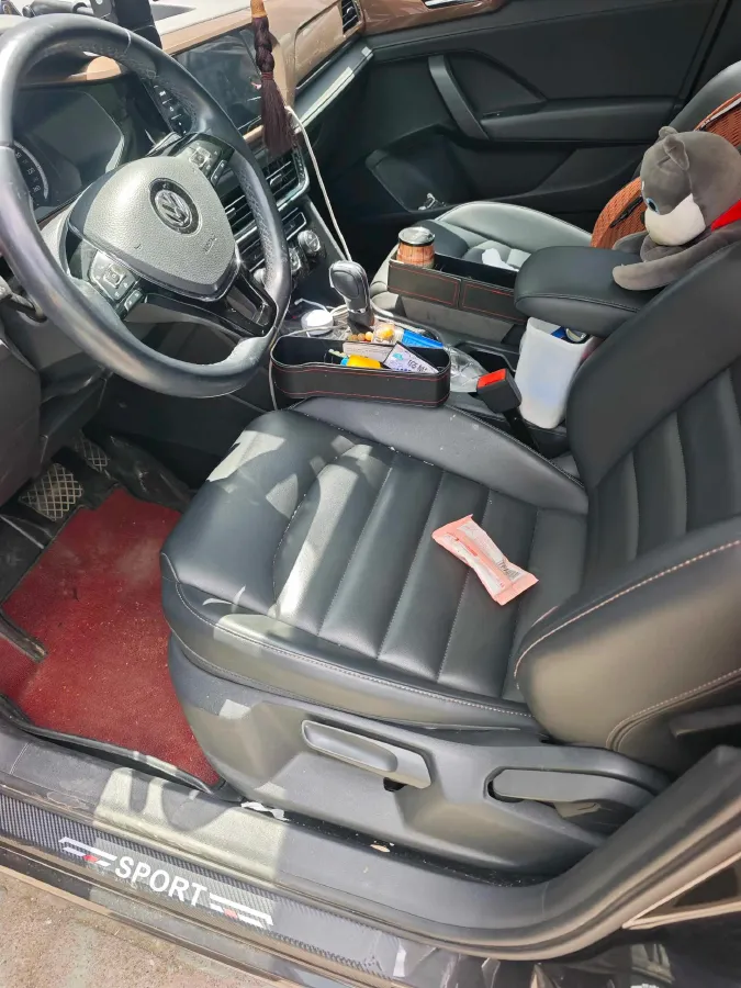 2019 MINI MINI 1.5T 102HP L3 7DCT,autocango,china used car exporter,china ev exporter,chinese used car exporter,chinese used ev exporter