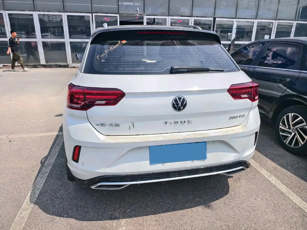 2021 Volkswagen T-Roc 1.4T 150HP L4 7DCT,autocango,china used car exporter,china ev exporter,chinese used car exporter,chinese used ev exporter
